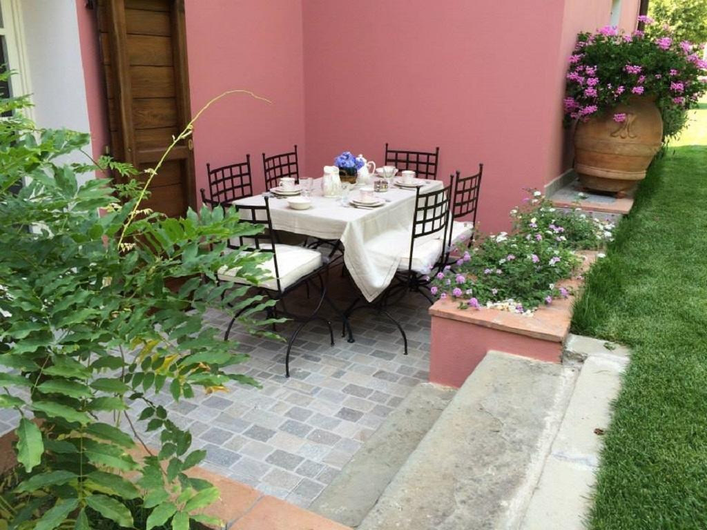 Agriturismo Terrarossa Pistoia Eksteriør bilde